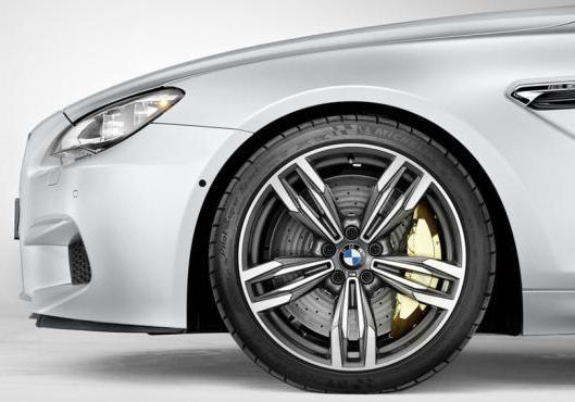 Nuova BMW M6 Gran Coupè dettaglio cerchi in lega