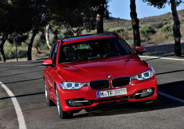 Nuova BMW Serie 3 Touring 2012 328i anteriore