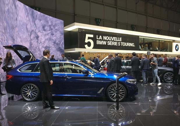 Nuova BMW Serie 5 Touring al Salone di Ginevra