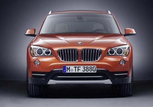 Nuova BMW X1 my 2012 anteriore