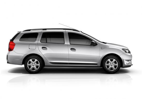 Nuova Dacia Sandero Wagon tre quarti profilo lato destro