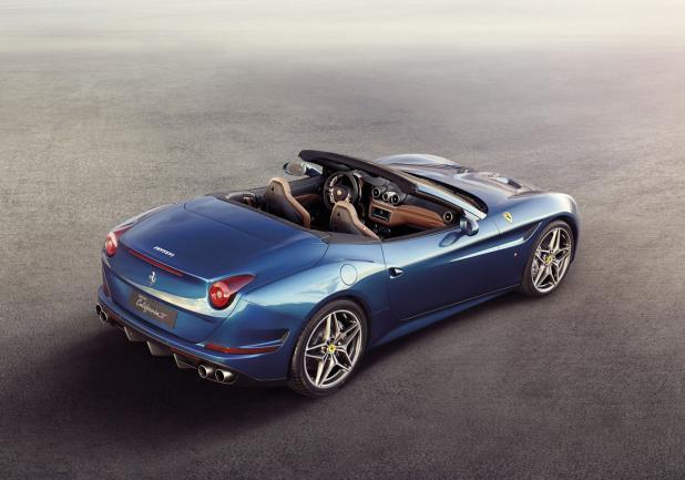 Nuova Ferrari California T dall'alto