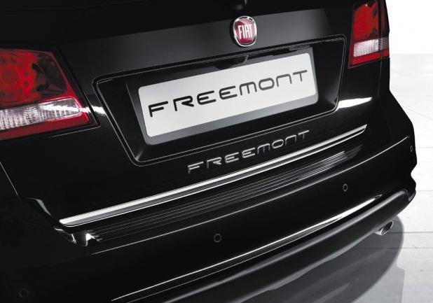 Nuova Fiat Freemont Park Avenue dettaglio sezione posteriore