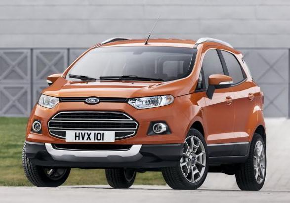 Nuova Ford EcoSport tre quarti anteriore lato sinistro