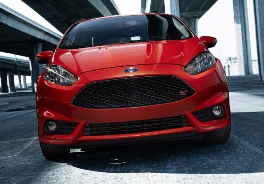 Nuova Ford Fiesta ST dettaglio frontale