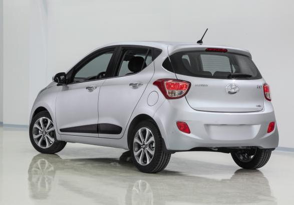 Nuova Hyundai i10 tre quarti posteriore