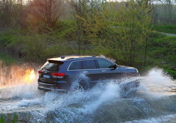 Nuova Jeep Grand Cherokee Summit guado