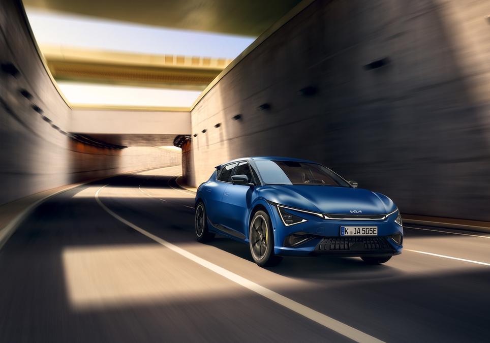 Nuova Kia EV6 2025 foto