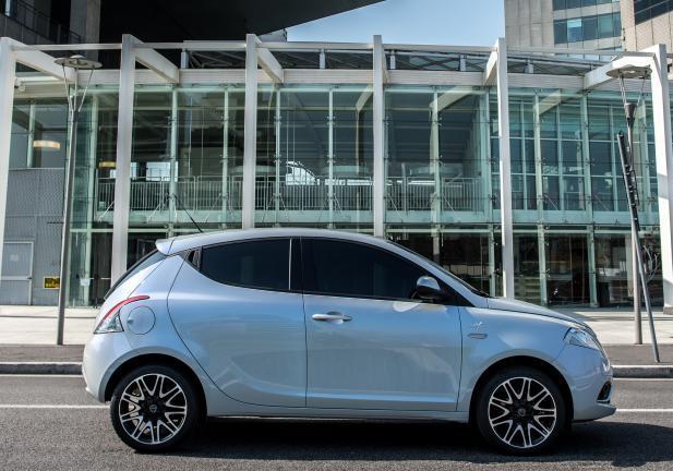 Nuova Lancia Ypsilon Mya profilo