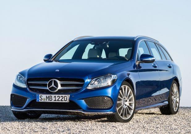 Nuova Mercedes Classe C Station Wagon statica tre quarti anteriore