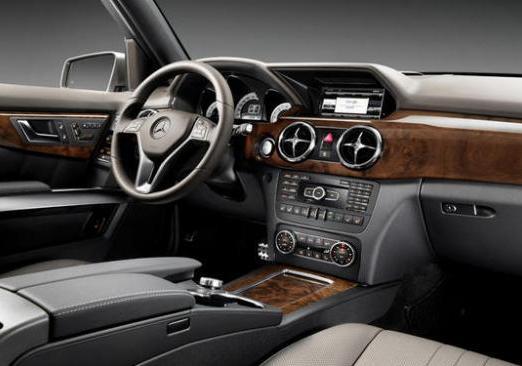 Nuova Mercedes GLK restyling 2012 interni 2