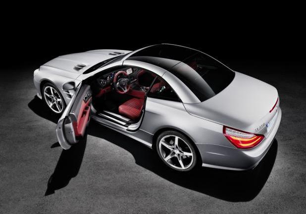 Nuova Mercedes SL tetto panoramico