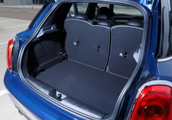 Nuova Mini 5 porte bagagliaio