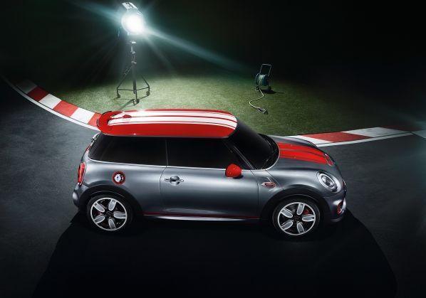 Nuova Mini John Cooper Works Concept dall'alto