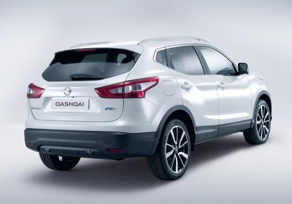 Nuova Nissan Qashqai tre quarti posteriore