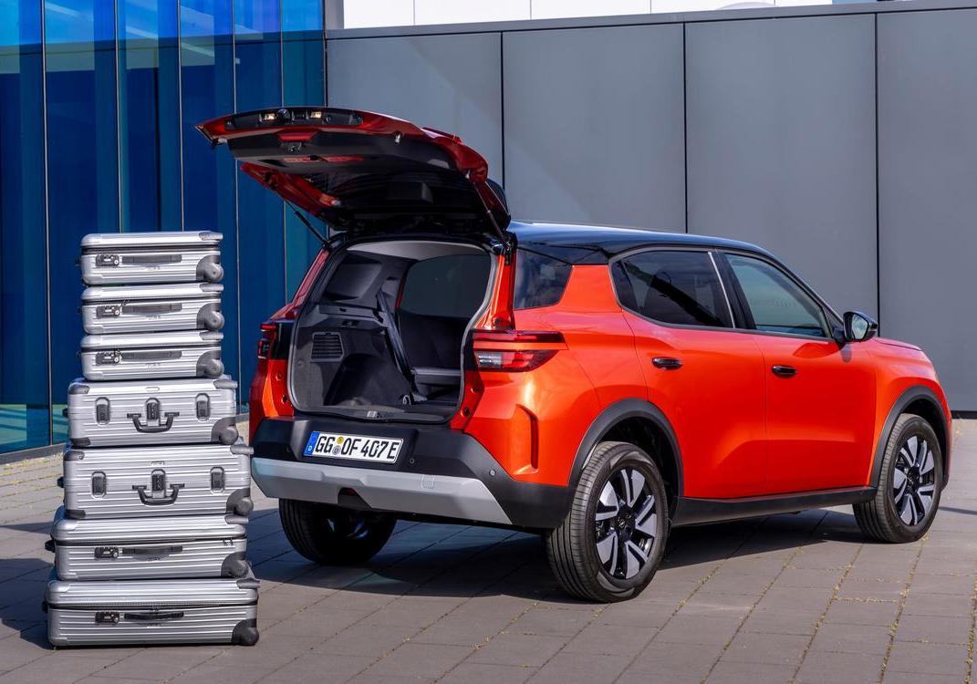 Nuova Opel Frontera - volume di carico