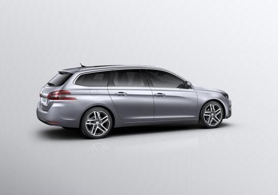 Nuova Peugeot 308 SW tre quarti posteriore