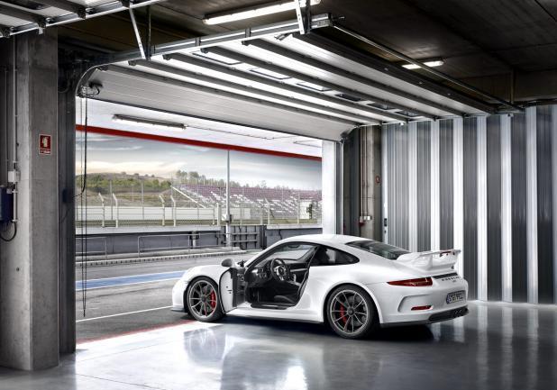 Nuova Porsche 911 GT3 nei box