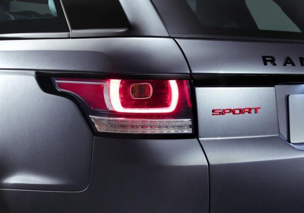 Nuova Range Rover Sport dettaglio sezione posteriore