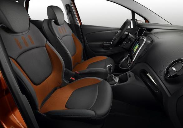 Nuova Renault Captur sedili anteriori