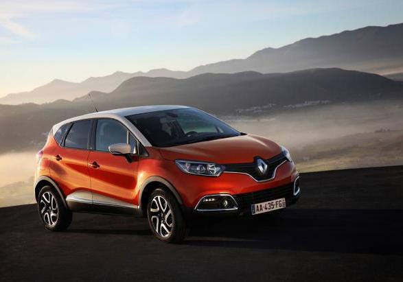 Nuova Renault Captur tre quarti anteriore