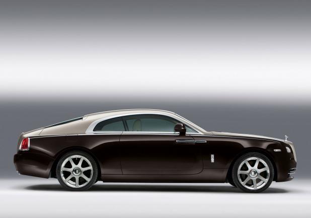 Nuova Rolls-Royce Wraith profilo lato destro