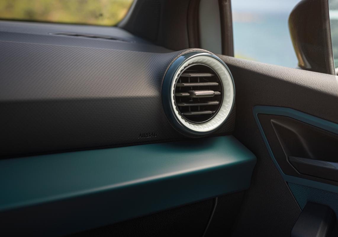 Nuova Seat Arona - particolare cruscotto