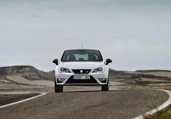 Nuova Seat Ibiza Cupra anteriore