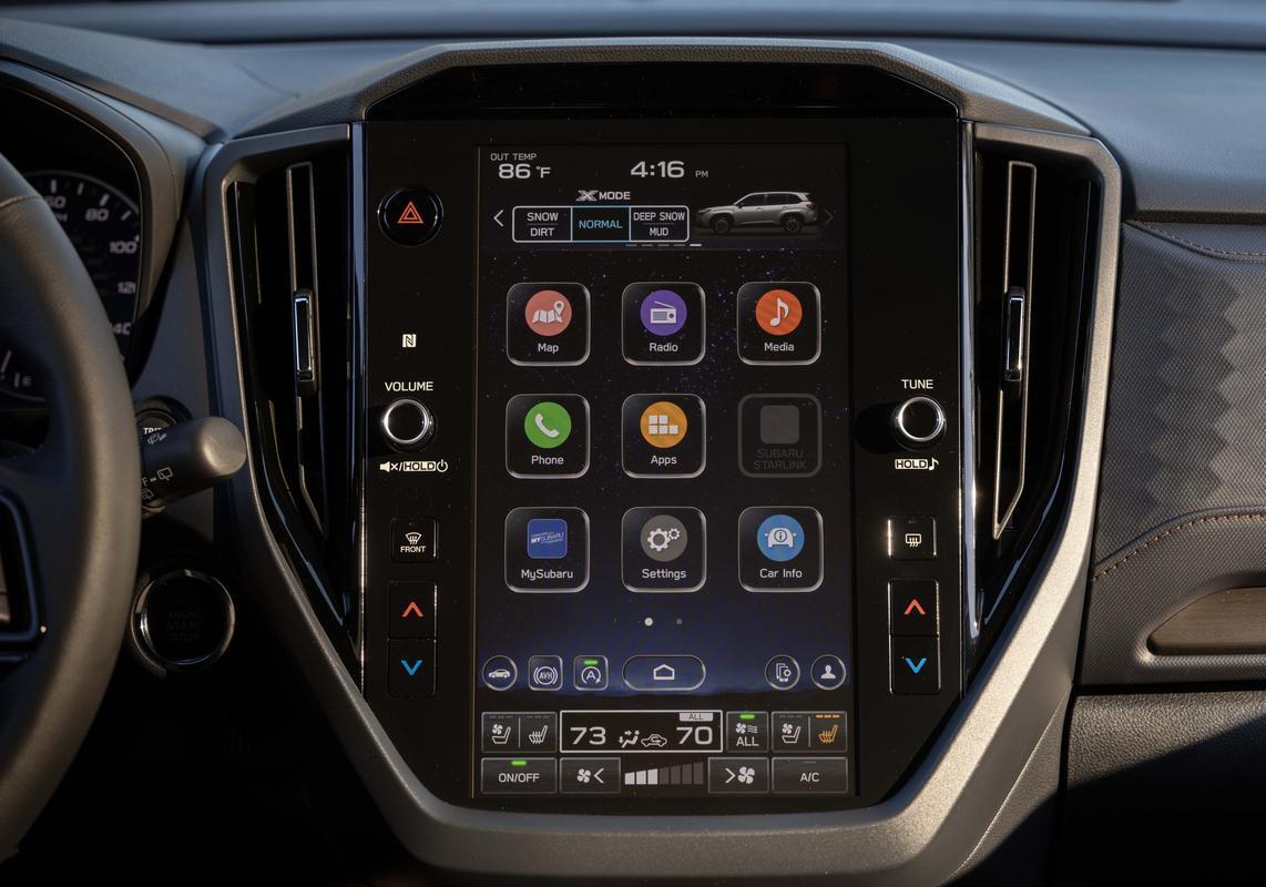 Nuova Subaru Forester 2025 display touch