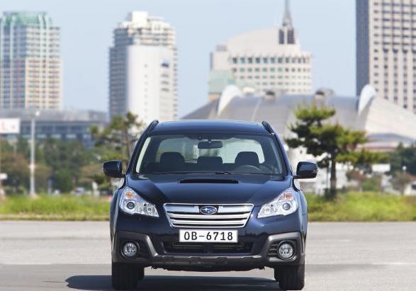 Nuova Subaru Outback my 2013 anteriore