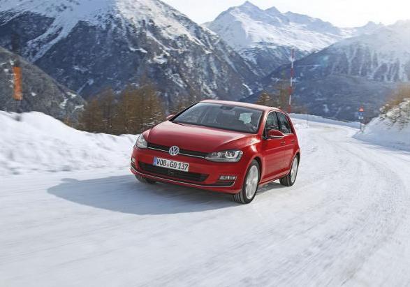 Nuova Volkswagen Golf 4Motion anteriore