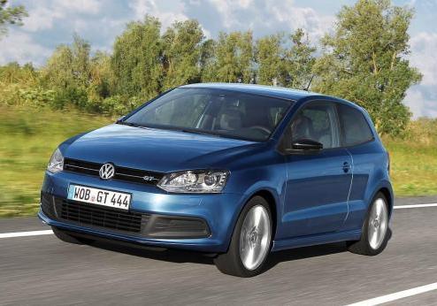 Nuova Volkswagen Polo BlueGT tre quarti anteriore