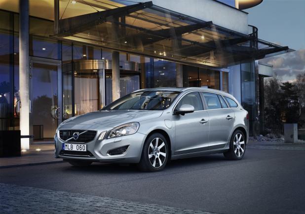 Nuova Volvo V60 Plug-In Hybrid