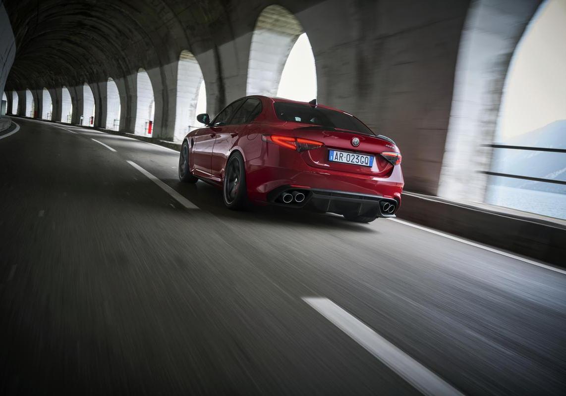 Nuove Alfa Romeo Giulia e Stelvio Quadrifoglio 2024 7