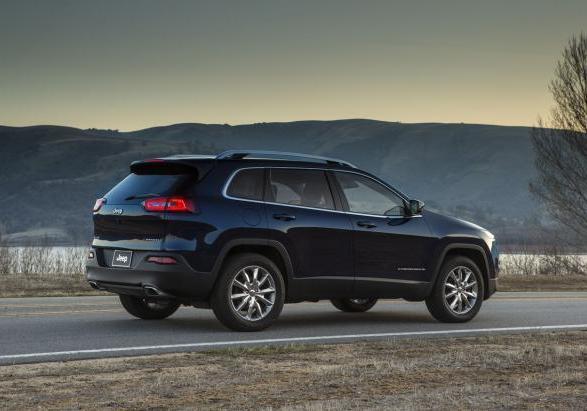 Nuovo Jeep Cherokee tre quarti posteriore