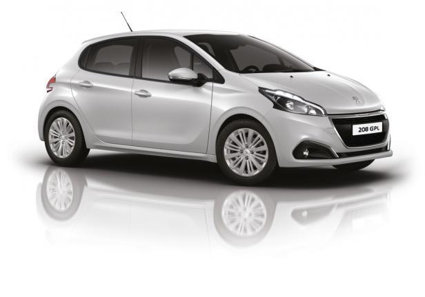 Peugeot 208 GPL profilo