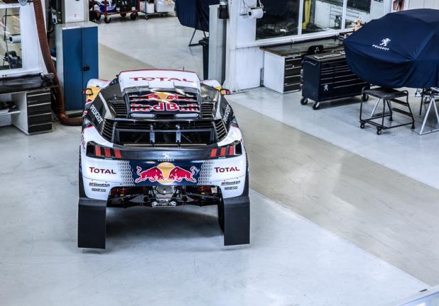 Peugeot 3008 DKR posteriore