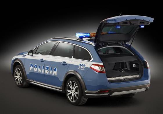 Peugeot 508 RHX Polizia Stradale bagagliaio