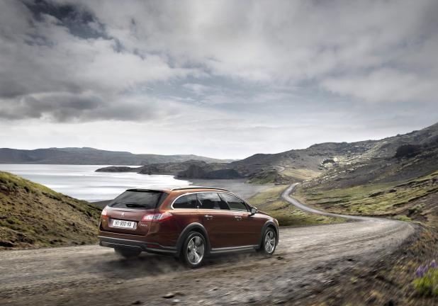 Peugeot 508 RXH HYbrid4 5