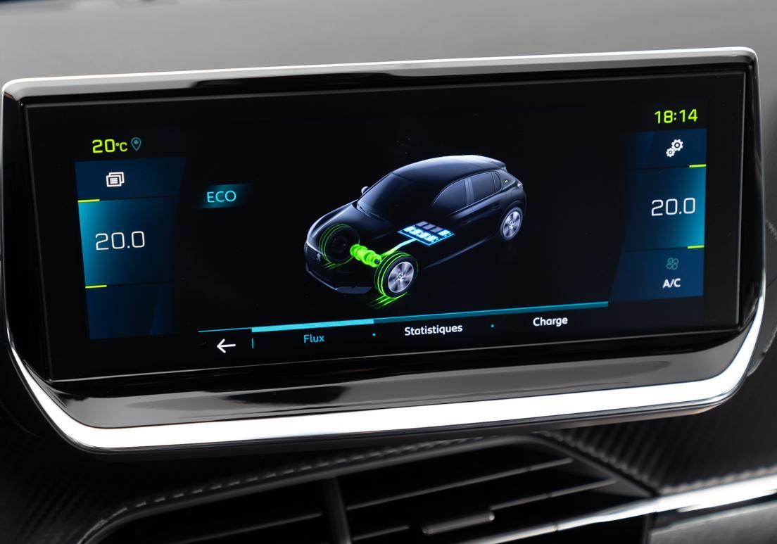 Peugeot e 208 schermo infotainment