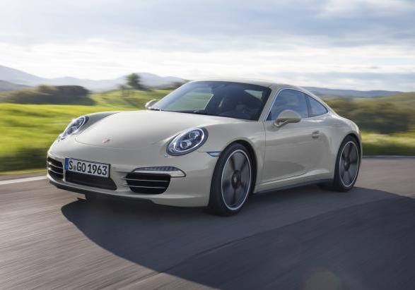 Porsche 911 50 Years Edition tre quarti anteriore lato sinistro