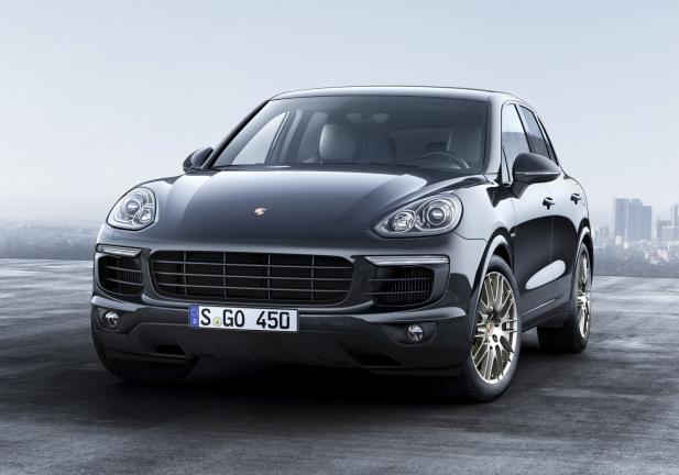 Porsche Cayenne Platinum Edition frontale