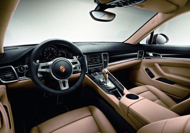 Porsche Panamera Platinum Edition interni