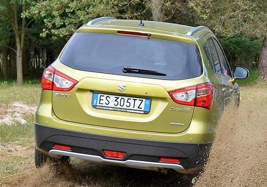 Promozioni gennaio 2014 Suzuki S-Cross immagine 4