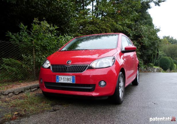 Prova su strada Skoda Citigo ASG tre quarti anteriore