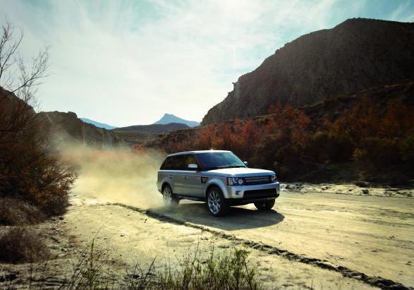 Range Rover Sport my 2013 tre quarti anteriore