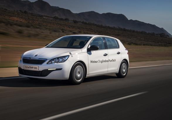 Record di consumi per la Peugeot 308 1.2 e-THP 130