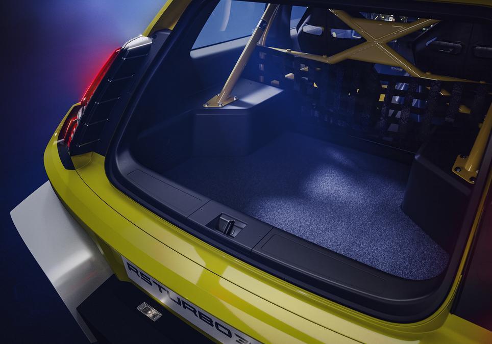 Renault 5 Turbo 3E bagagliaio