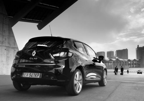 Renault Clio Costume National tre quarti posteriore