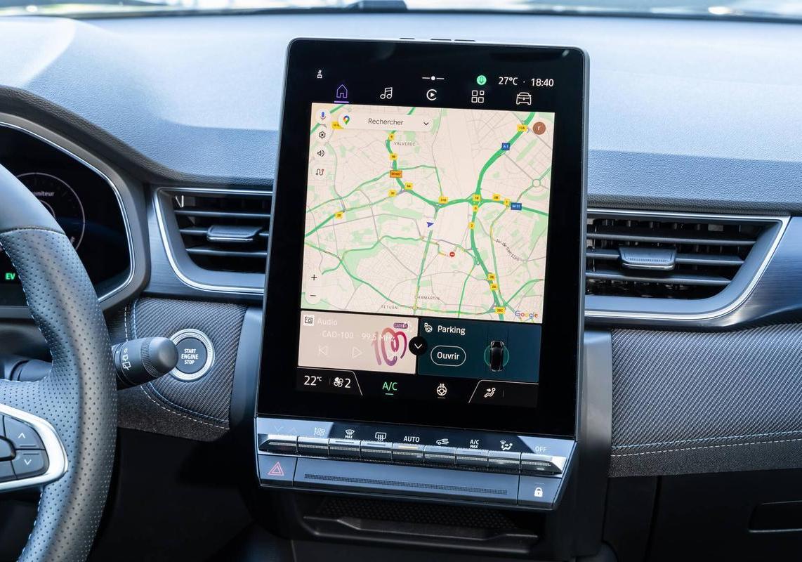 Renault Clio e Captur ibride 2026 11